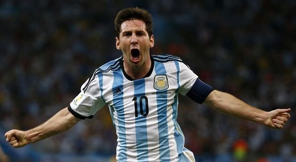 Месси - первый аргентинцец, забивший всем сборным зоны КОНМЕБОЛ