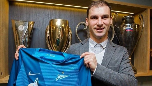 Зенит объявил о переходе Бранислава Ивановича