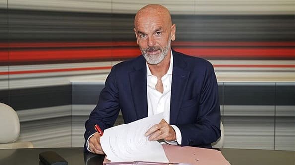 «Милан» продлил соглашение с Пиоли до 2022 года
