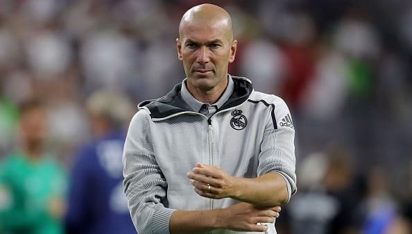 «Я по-прежнему тренер «Реала»». Зидан развеял слухи о своём уходе